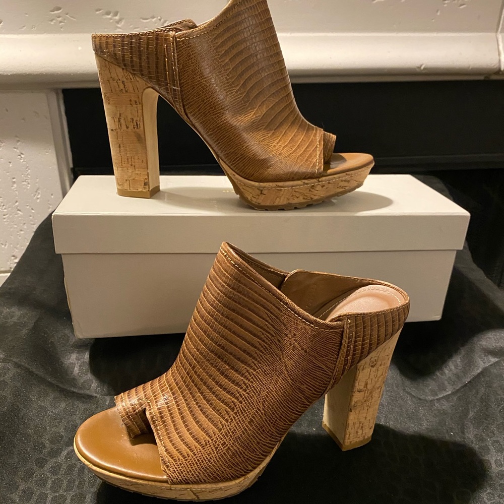 Donald J Pliner Reptile Jena Loop Toe Heel Mule